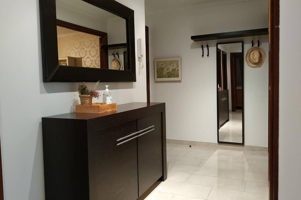 Marina'S Coastal Apartment Рибейра Экстерьер фото