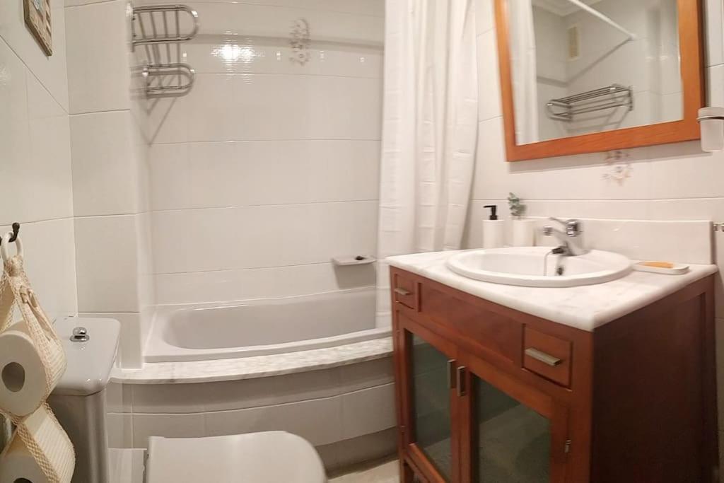 Marina'S Coastal Apartment Рибейра Экстерьер фото